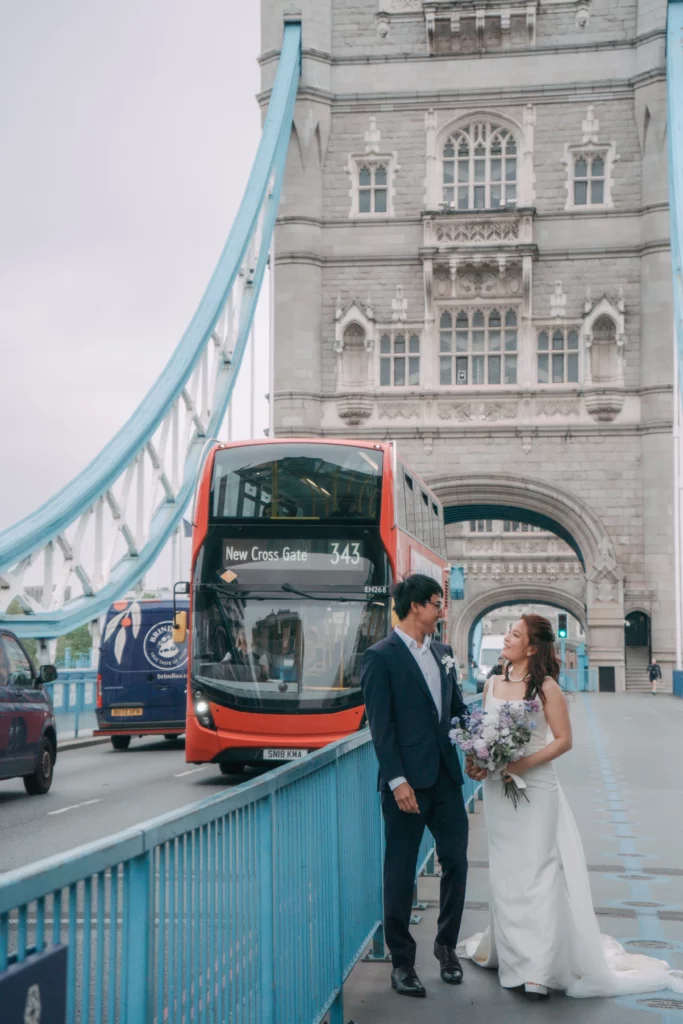 ロンドン 前撮り ウエディングフォト Tower Bridge / タワーブリッジ 01